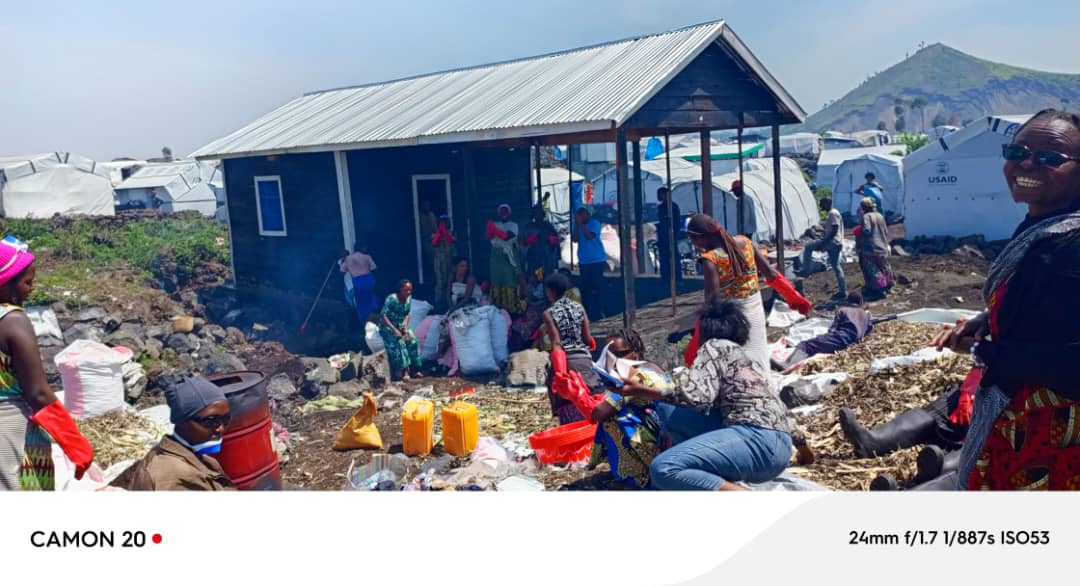 hangar et les femmes oeuvrant